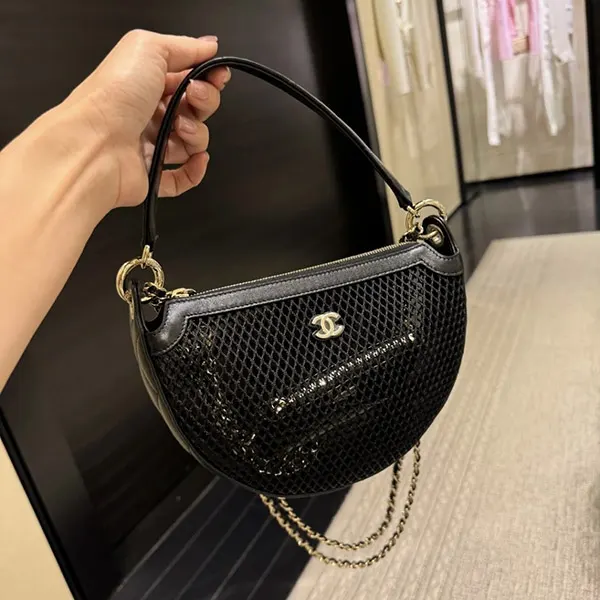 超人気★メッシュ素材で涼しげ★シャネル 偽物 チェーン付きクラッチ AP4573-B20118-94305