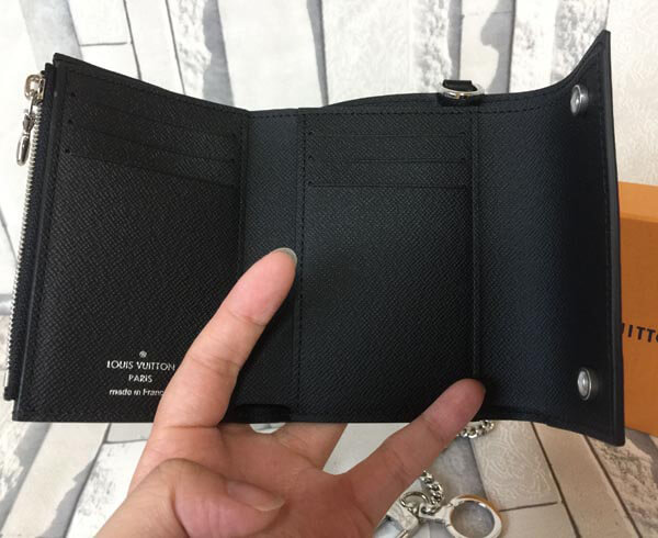 大人気★ ルイヴィトンスーパーコピー シュプリームM67711 CH.CP WALLET チェーンウォレット　三つ折り財布