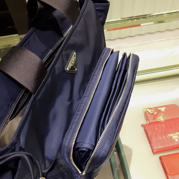 PRADAプラダスーパーコピー【直営店買付☆レア】2WAYパパが持っても格好いBag：紺