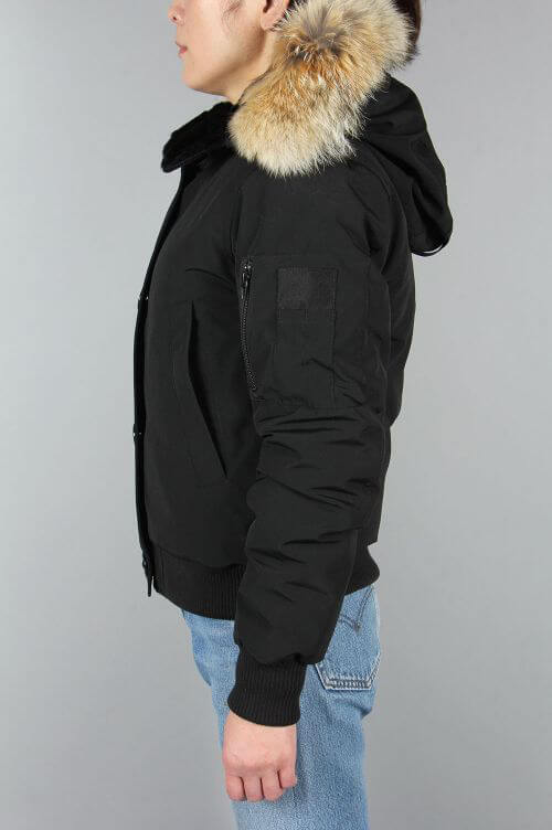 CANADA GOOSE (カナダグース) / ウィメンズ / LABRADOR BOMBER (ラブラドール) / Black- (7967JL)