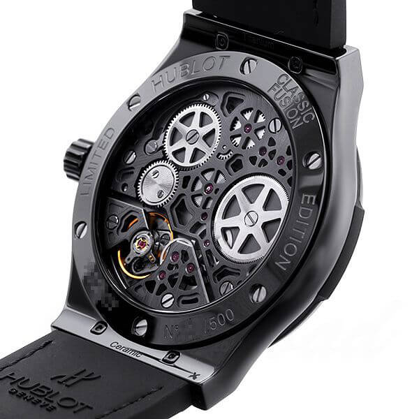 ウブロ HUBLOT クラシック フュージョン パワーリザーブ 8デイズ オールブラック 516.CM.1440.LR