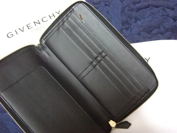 ◆GIVENCHY ジバンシィスーパーコピー レオパード柄 大きいサイズのラウンドジップ長財布◆