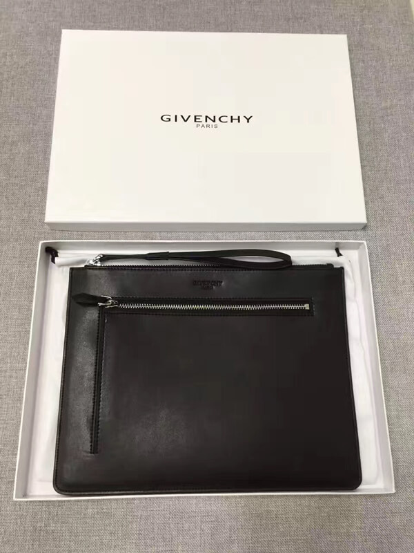 2017新作【GIVENCHY ジバンシィスーパーコピー】エンボスロゴ　クラッチバッグ　BK