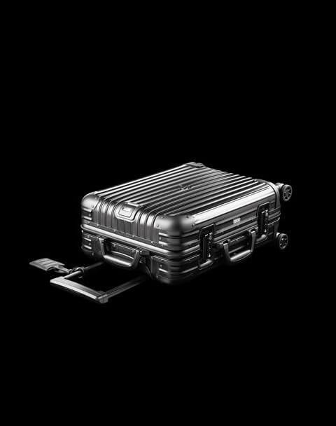 【MONCLER】RIMOWA&MONCLER TSAロック付 スーツケース ブラック