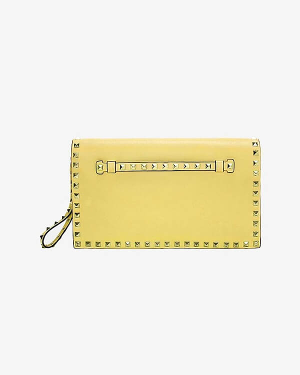 18SS【ヴァレンティノ ヴァレンティノスーパーコピー】人気のRockstud YELLOW LEATHER CLUTCH IW2B0399 NBD N18