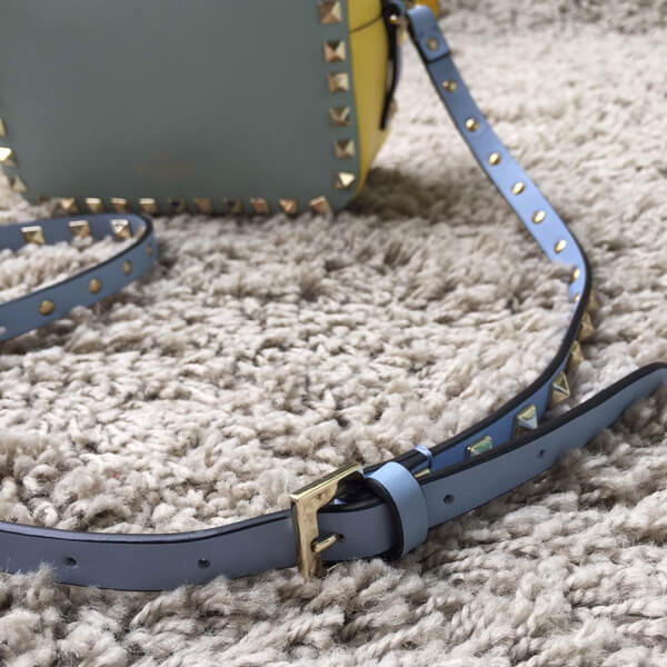 18SS ☆ヴァレンティノ ヴァレンティノスーパーコピー Rockstud クロスボディバッグ☆