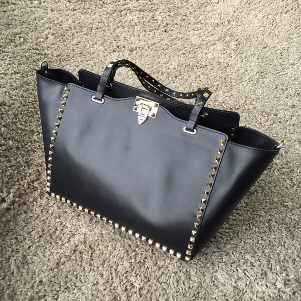 15AW V230 ヴァレンティノ ヴァレンティノスーパーコピー "Rockstud" tube small trapeze tote IW9B1399NWB