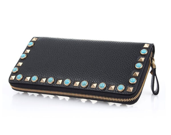 2018新作 ヴァレンティノスーパーコピー ヴァレンティノ ZIP AROUND STUDS WALLET LW2P00 79 VQ1 0NO