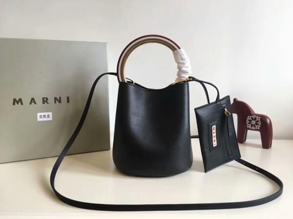 ★入手困難★【MARNI】マルニスーパーコピー Pannier ミニ バケットバッグ/Black