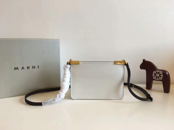 18-19AW マルニスーパーコピー MARNI M487 SAFFIANO TRUNK SHOULDER BAG SBMP0003U1LV520Z134O