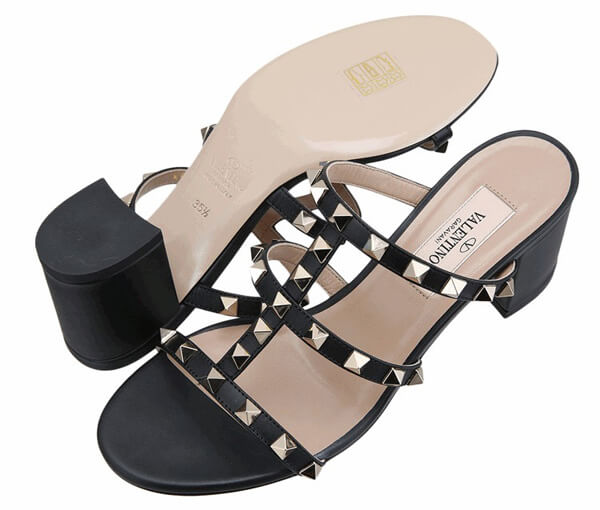 ヴァレンティノヴァレンティノ Rock Stud Mule Sandals Black PW2S0C47