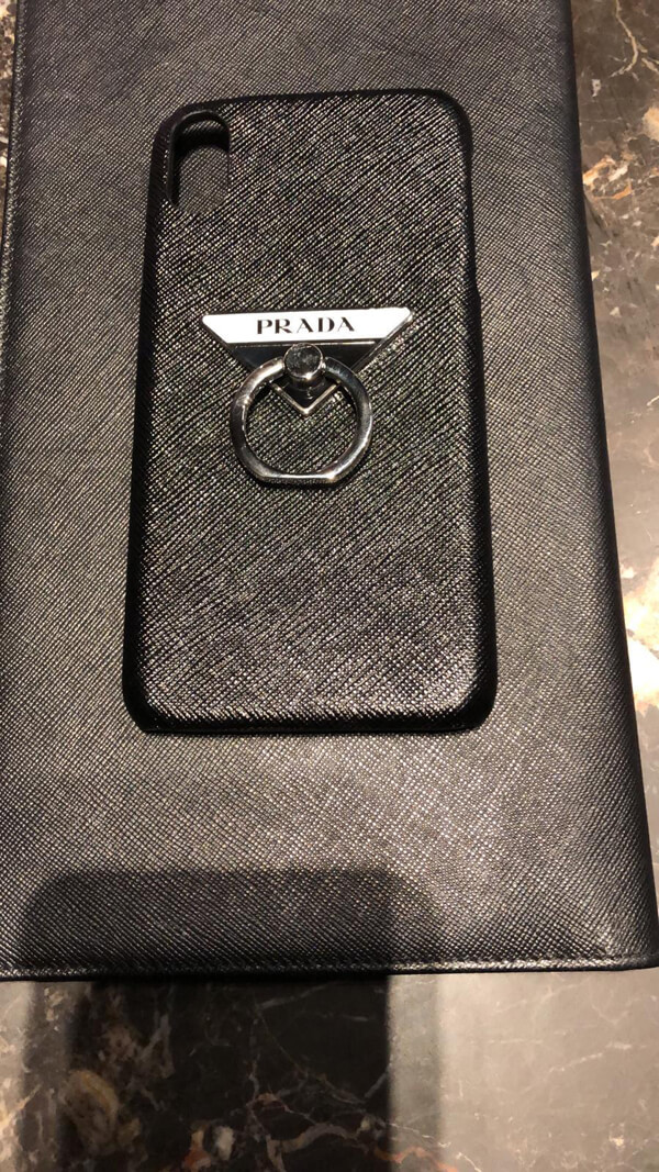 送料込【PRADAプラダ】バンカーリング付iPhoneXS MAXケース