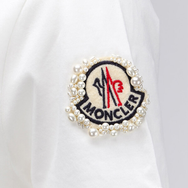 モンクレールスーパーコピー MONCLER GENIUS 4 SIMONE ROCHA パール ロゴ Tシャツ