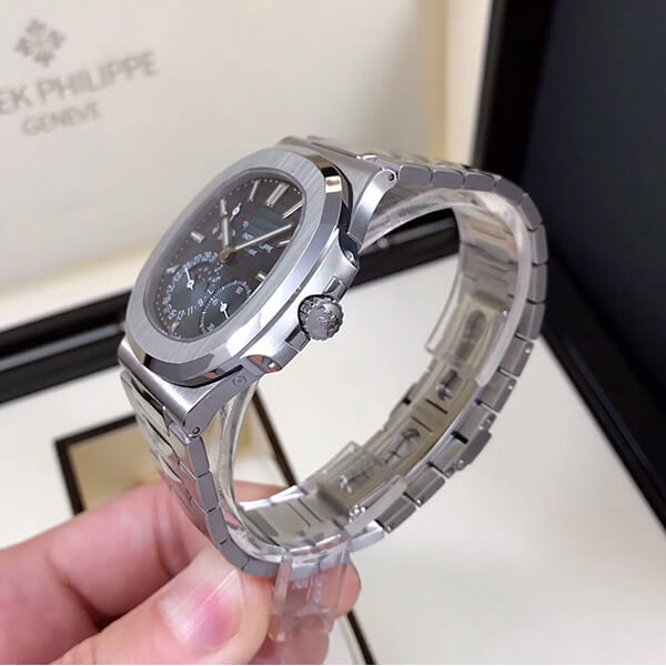 人気パテックフィリップPATEK PHILIPPEコピー ノーチラス 5712/1A-001メンズ 自動巻き ステンレス ダークブルー