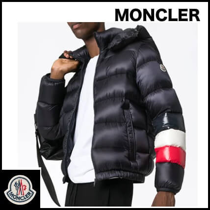 19/20秋冬新作 MONCLER モンクレールスーパーコピー Willm 配色 ダウンジャケット レッド 4135585C0104742