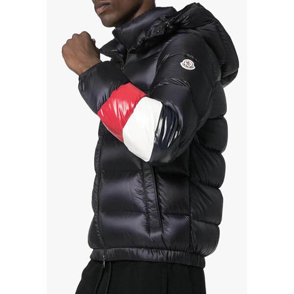 19/20秋冬新作 MONCLER モンクレールスーパーコピー Willm 配色 ダウンジャケット レッド 4135585C0104742