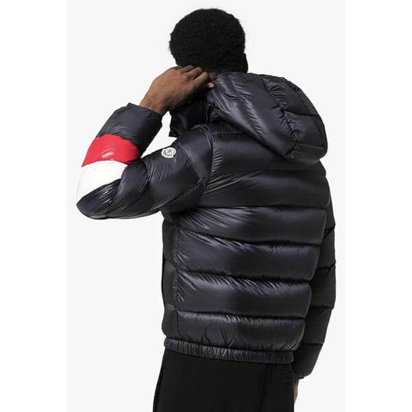 19/20秋冬新作 MONCLER モンクレールスーパーコピー Willm 配色 ダウンジャケット レッド 4135585C0104742