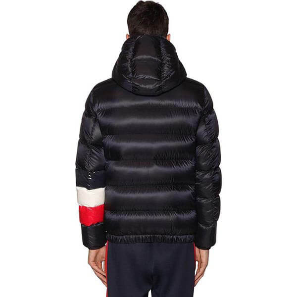 19/20秋冬新作 MONCLER モンクレールスーパーコピー Willm 配色 ダウンジャケット レッド 4135585C0104742