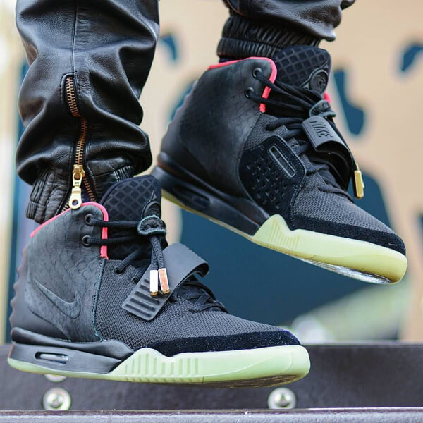 ナイキ Air Yeezy 2 Solar Red ナイキ エアイージー2 ソーラー 508214-006