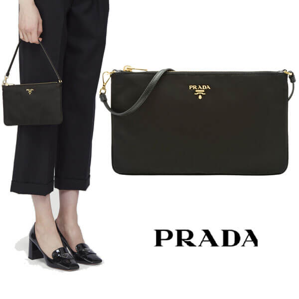 PRADA ナイロンポーチバック