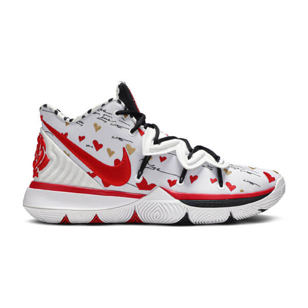 入手困難！ナイキSneakerRoom x Kyrie 5 I Love You Mom CU0677 600、CU0677 100