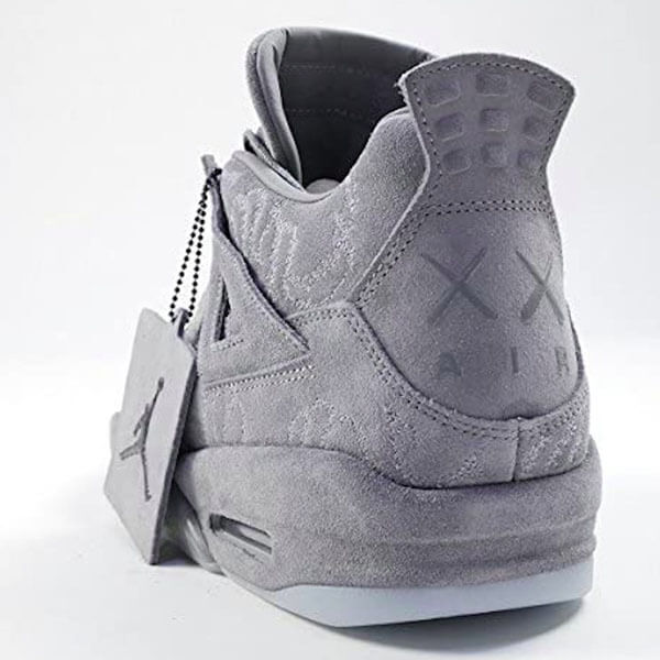 ナイキAIR JORDAN 4 RETRO KAWS ジョーダン4 カウズ クールグレイ 930155-003