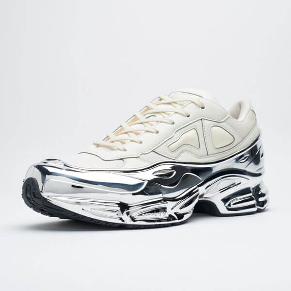 完売必至♪アディダス×Raf Simons♪"RS OZWEEGO"♪オズウィーゴ♪