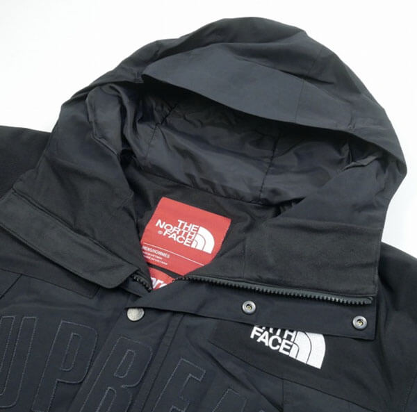 シュプリーム × The North Face 偽物 Arc Logo Mountain Parka Black