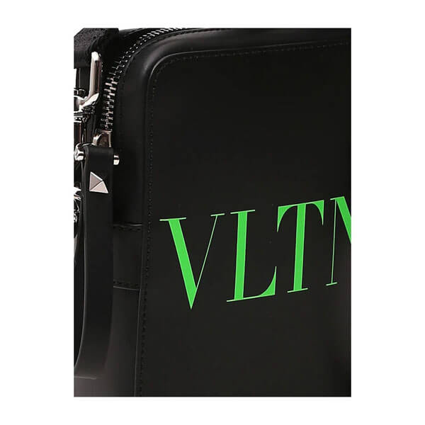 ヴァレンティノ ∞ VLTN ロゴ レザー ミニショルダーバッグ UY2B0943FQK