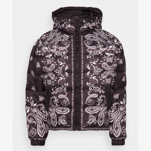 日本未入荷ヴェルサーチ【VERSACE ヴェルサーチ】RIPSTOP PRINTEDPAISLEY-ダウンジャケット VEI22T013-Q11