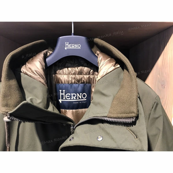 日本未入荷【HERNO】ウール＆ナイロンパネルロングコート