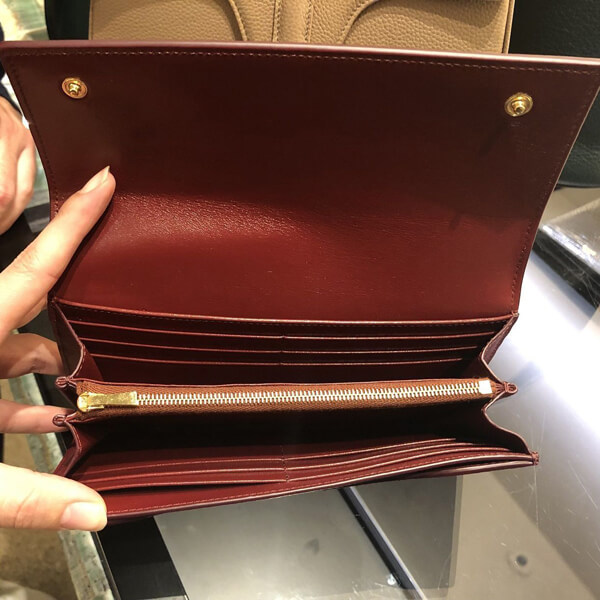 定番人気 セリーヌ ラージ フラップウォレット カーフスキン LARGE FLAP 11色 10B563BEL