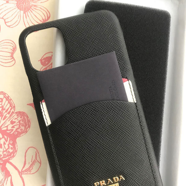 送料込【PRADA】NEW♪カード収納付き♪iPhone11 Pro MAXケース 1ZH125