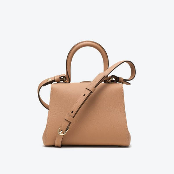 【王室・セレブ愛用】Delvaux (デルボー) 偽物★Brillant Mini Rodeo