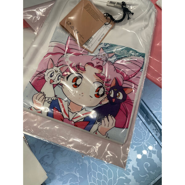 ☆限定品☆【ミュウミュウ】コラボ Tシャツ  猫& 映画/アニメ コピー