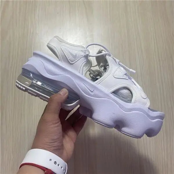 エアマックスココ 2023 偽物★入手困難! 男子もOK サンダル 4色 ナイキ Air Max Koko Sandal CI8798