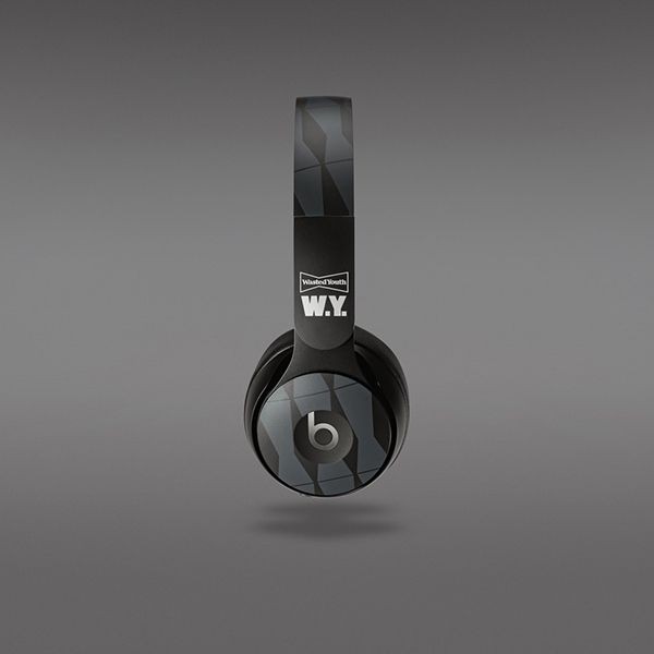 限定コラボ!ガールズドントクライ BEATS×Wasted Youth Solo Pro headphone