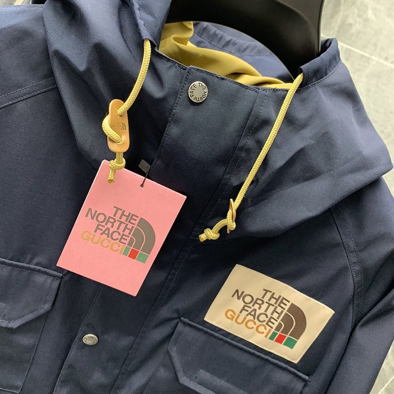 歴史的コラボ入手困難!グッチ ノースフェイス 偽物 NAVY COAT