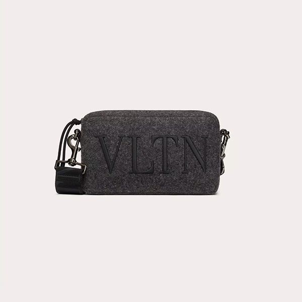 ヴァレンティノ VLTN フェルト クロスボディバッグ 偽物 YB0704EGA_7NJ