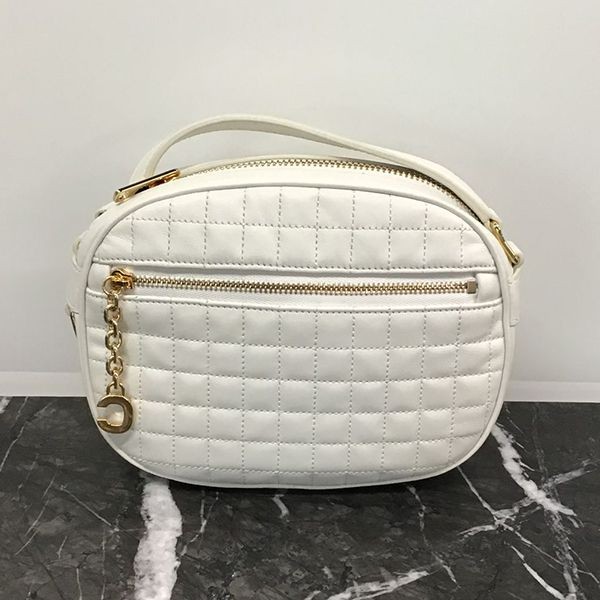 セリーヌ ショルダーバッグ 偽物 6色 SMALL C CHARM QUILTED CALFSKIN