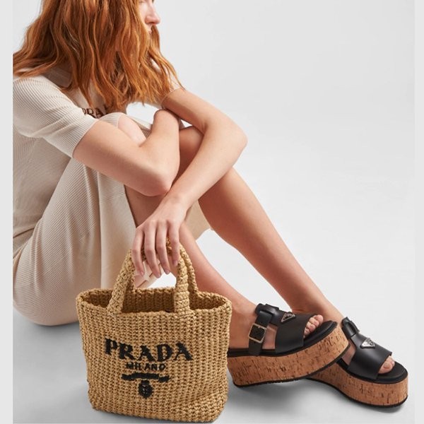 プラダ 偽物 Rubber wedge platform sandals ウェッジサンダル