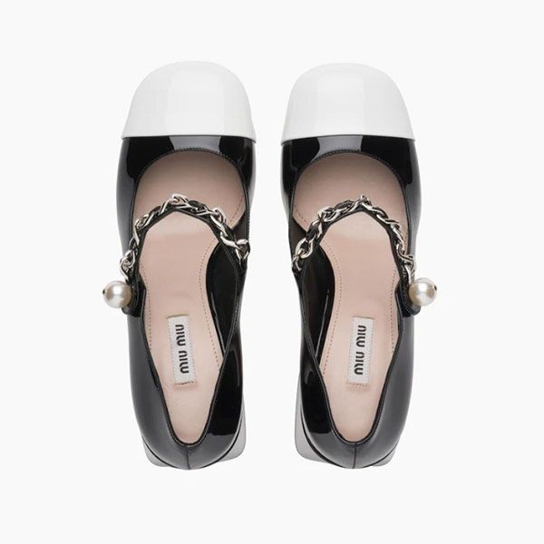 新デザインMiuMiu Patent leather pumps パテントレザーパンプス 偽物 2色 5I248D