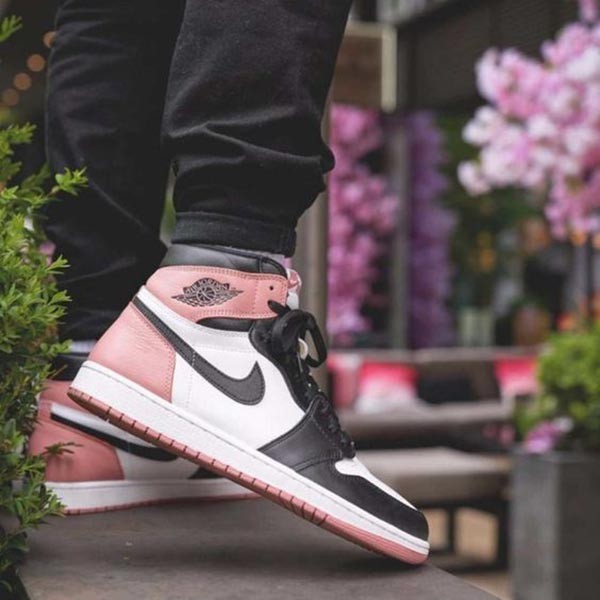 ナイキ Air Jordan 1 Retro High "Rust Pink" エアジョーダン1 コピー 861428-101