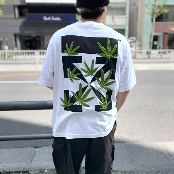 オフホワイト 半袖 Tシャツ 偽物 WEED ARROWS JER0020155