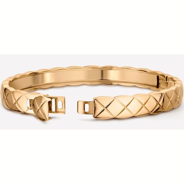 華やかエレガント【シャネル ココクラッシュ 偽物 bracelet
