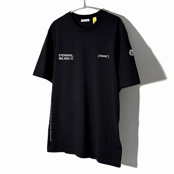 モンクレール x FRGMT 偽物ロゴ Tシャツ 8C00002 M3265