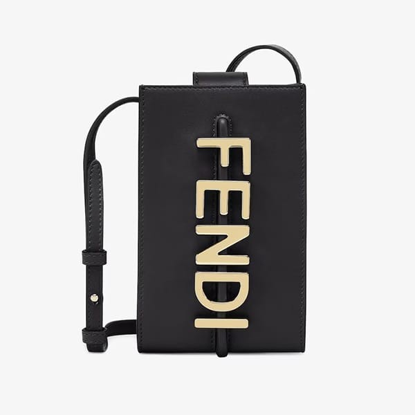 入手困難品！フェンディ iPhone14/15 スマホケース コピー フォンポーチ 5色 7AS192A5DYF0KUR