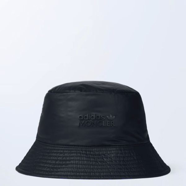 大人気定番☆アディダス× モンクレール コラボ ハット 偽物ORIGINALS REVERSIBLE BUCKET HAT 10093