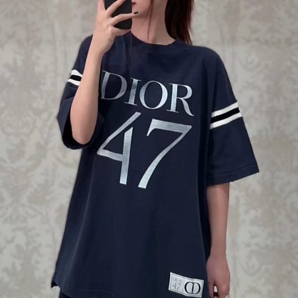 ディオール Tシャツ 偽物 半袖 コットン 1947ラベル 3色 413J640A0849_C580