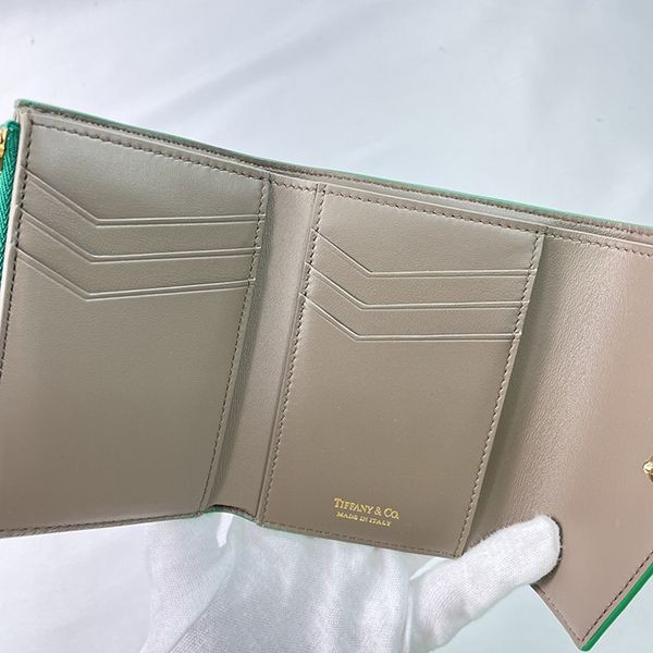 ティファニー Leather T Wallet レザー T 財布 エメラルド コピー